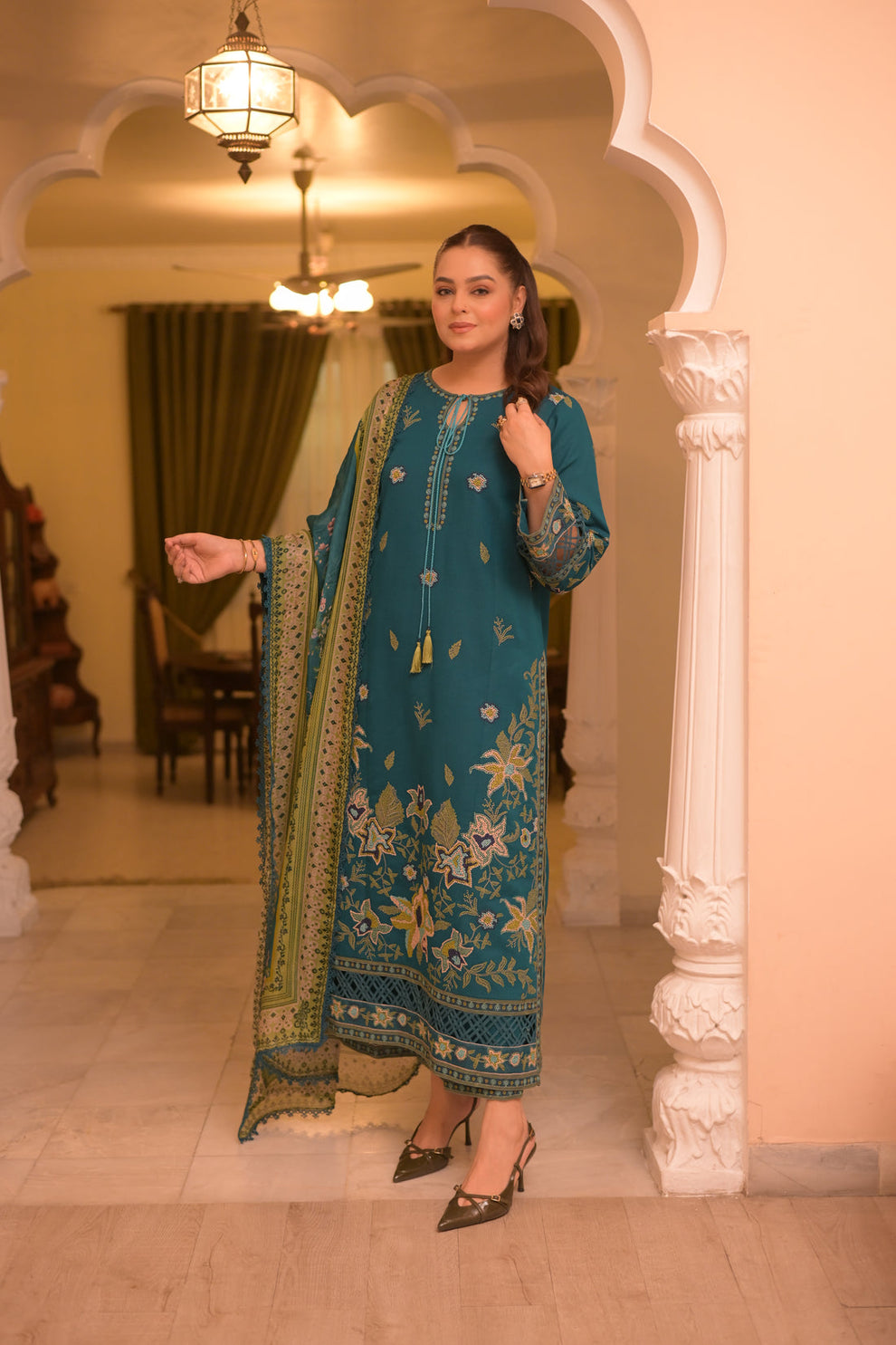 Hoorain Stitched 3 pcs